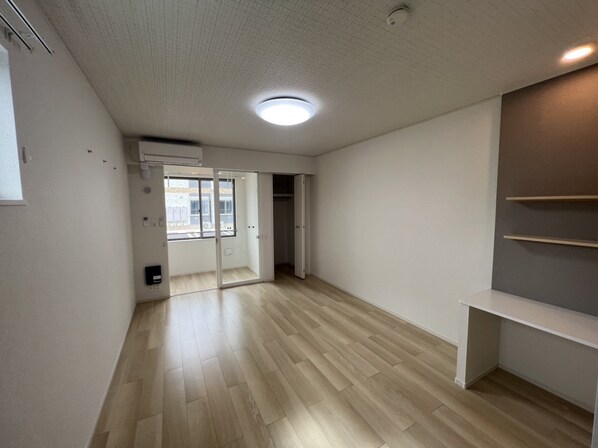 フロレゾンⅠの物件内観写真